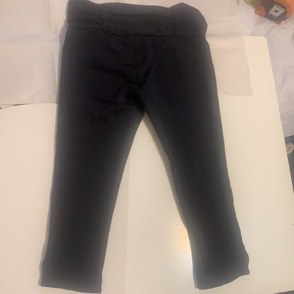UNDER ARMOUR YOGA PANTS SZ extra SMALL, BLACK - Picture 7 of 10